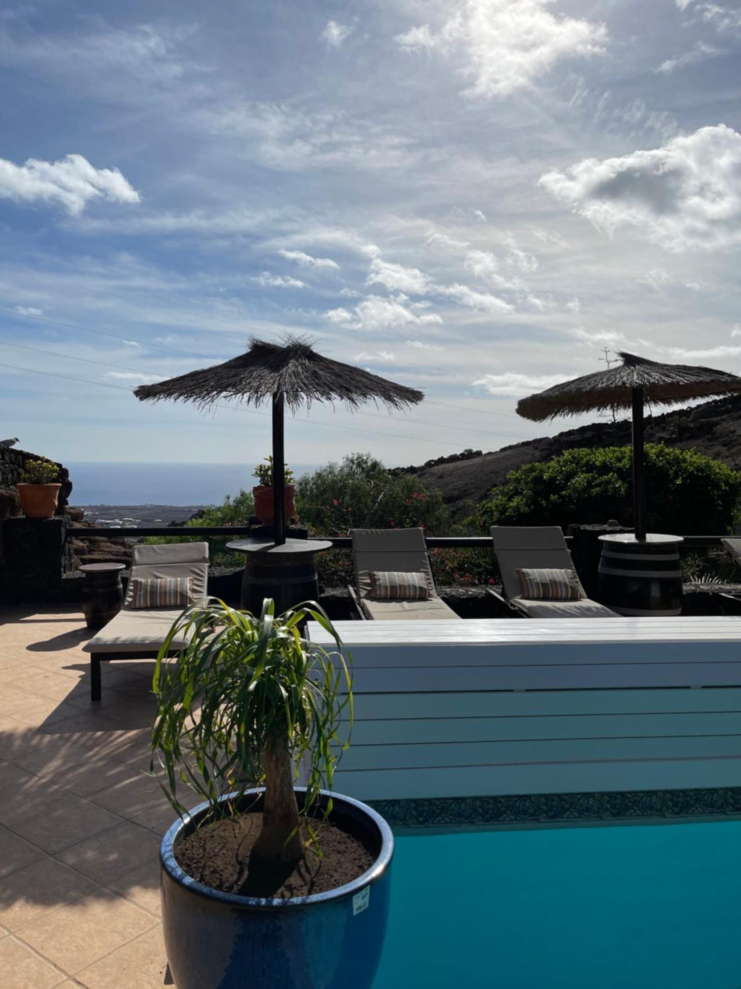 Castillo Lanzarote Villa Sophie - Luxury Villa -Sleep In A Volcanic Cave With Heated Pool Tias Luaran gambar