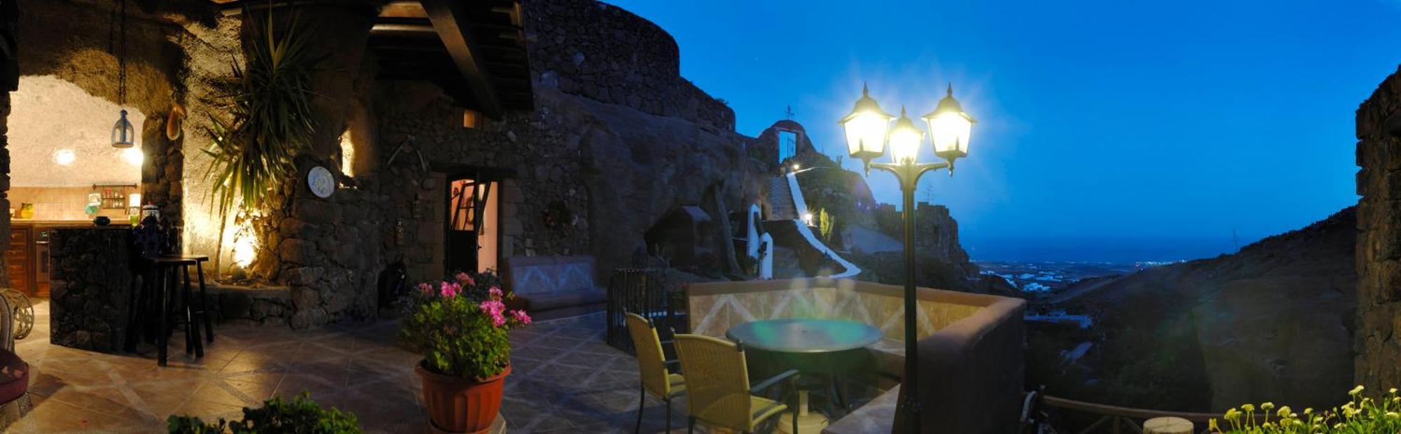 Castillo Lanzarote Villa Sophie - Luxury Villa -Sleep In A Volcanic Cave With Heated Pool Tias Luaran gambar