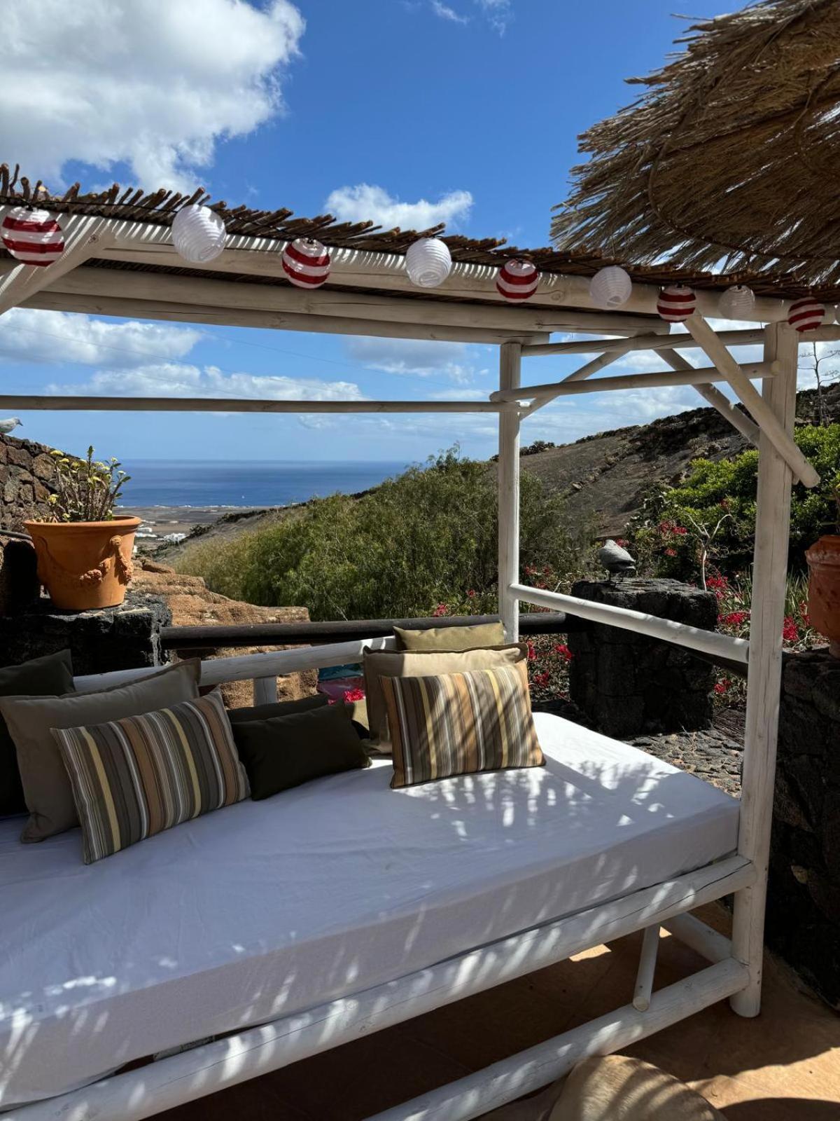 Castillo Lanzarote Villa Sophie - Luxury Villa -Sleep In A Volcanic Cave With Heated Pool Tias Luaran gambar