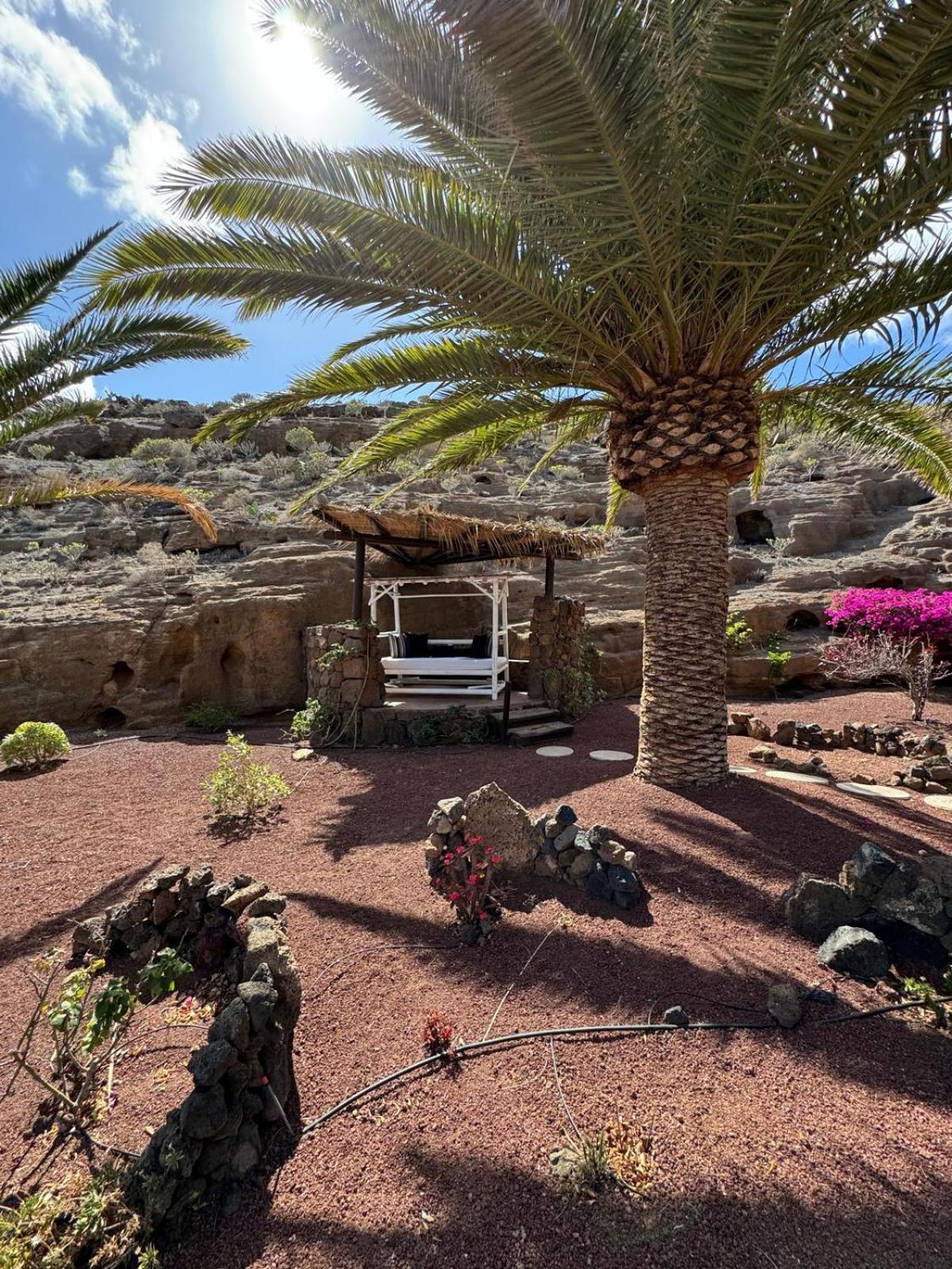 Castillo Lanzarote Villa Sophie - Luxury Villa -Sleep In A Volcanic Cave With Heated Pool Tias Luaran gambar