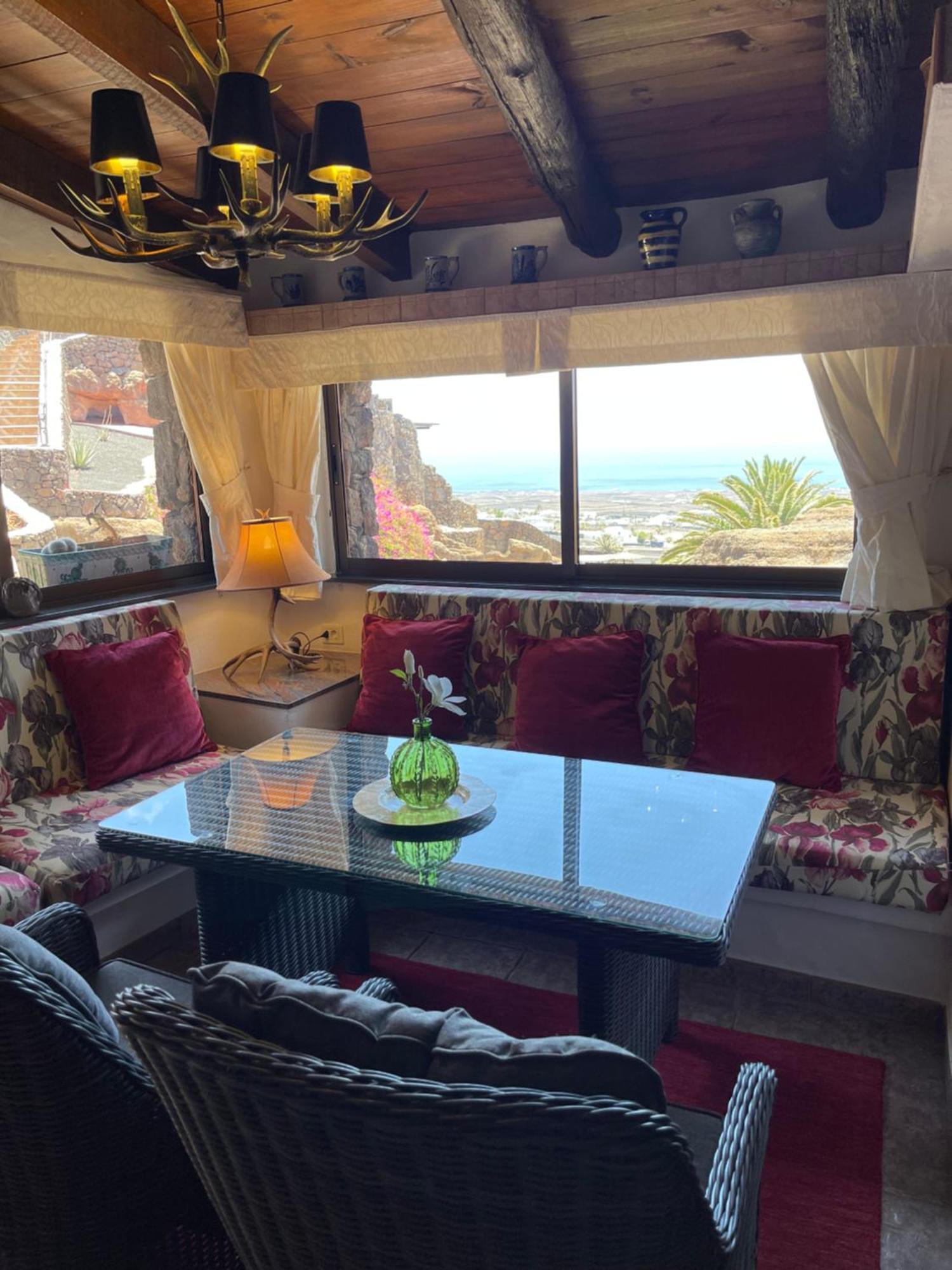 Castillo Lanzarote Villa Sophie - Luxury Villa -Sleep In A Volcanic Cave With Heated Pool Tias Luaran gambar