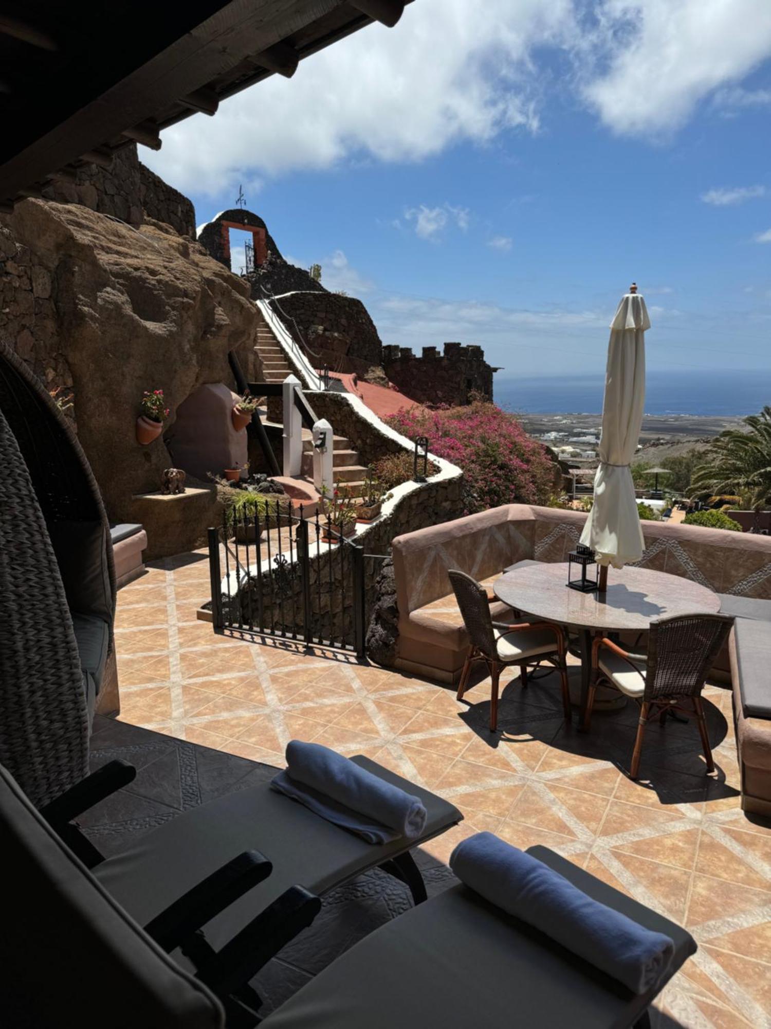 Castillo Lanzarote Villa Sophie - Luxury Villa -Sleep In A Volcanic Cave With Heated Pool Tias Luaran gambar